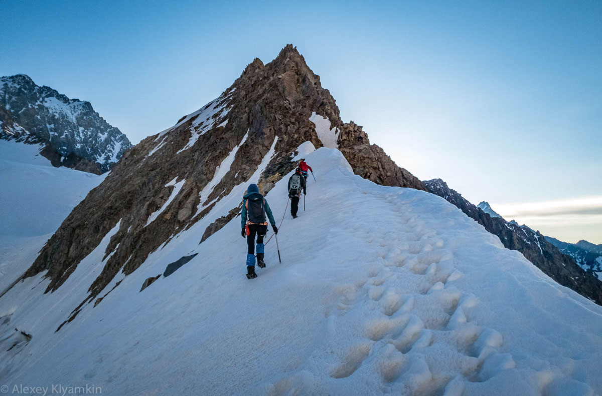 «Мама, я теперь альпинист»: о первых сборах в Безенги