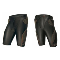 Защитные шорты CROSS SHORT '11 Защитные шорты CROSS SHORT '11