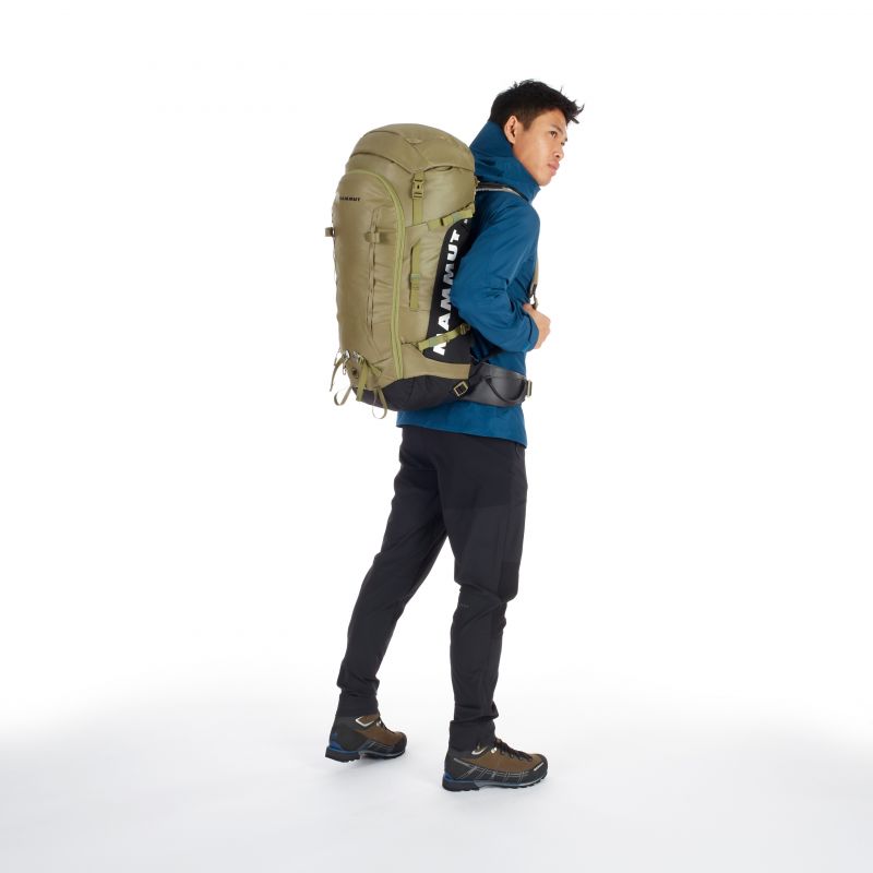 Mammut trion 2025 spine 50